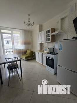 1-к квартира, посуточно, 44м2, 10/10 этаж