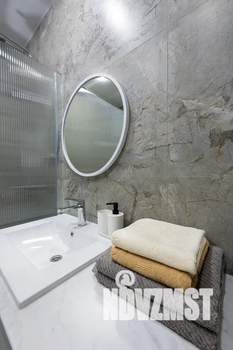 1-к квартира, посуточно, 42м2, 1/10 этаж