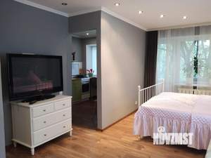 1-к квартира, посуточно, 40м2, 1/1 этаж