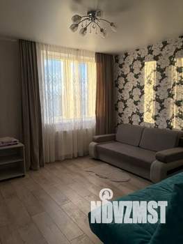 1-к квартира, посуточно, 36м2, 6/9 этаж