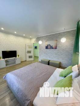 1-к квартира, посуточно, 48м2, 2/9 этаж