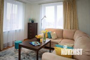 2-к квартира, посуточно, 60м2, 1/1 этаж