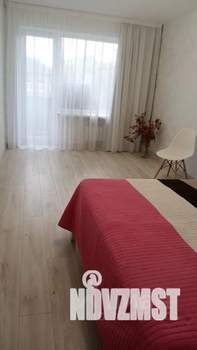 1-к квартира, посуточно, 37м2, 5/10 этаж