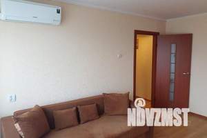 1-к квартира, посуточно, 35м2, 7/9 этаж