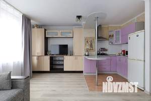 Студия квартира, посуточно, 35м2, 5/10 этаж