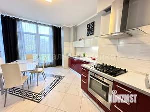 3-к квартира, на длительный срок, 120м2, 5/10 этаж