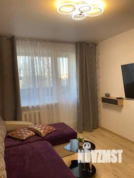 1-к квартира, посуточно, 45м2, 4/10 этаж