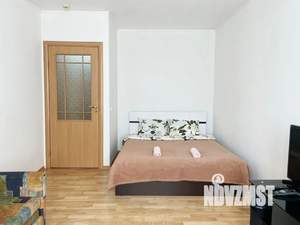 1-к квартира, посуточно, 40м2, 3/9 этаж