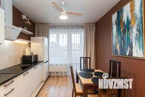 1-к квартира, посуточно, 49м2, 1/1 этаж