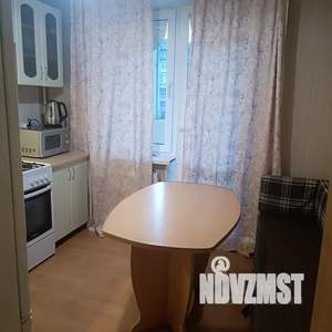1-к квартира, посуточно, 45м2, 7/9 этаж