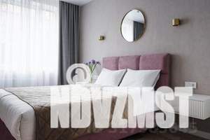 1-к квартира, посуточно, 40м2, 1/8 этаж