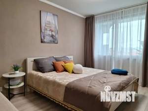 1-к квартира, посуточно, 32м2, 7/10 этаж