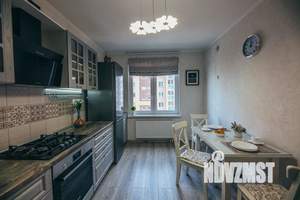 1-к квартира, посуточно, 41м2, 6/9 этаж