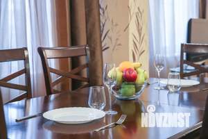 3-к квартира, посуточно, 111м2, 1/7 этаж