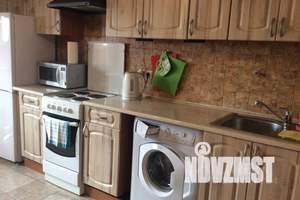 1-к квартира, посуточно, 43м2, 11/13 этаж