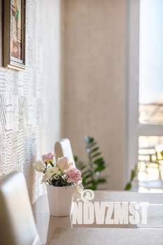 1-к квартира, посуточно, 41м2, 8/10 этаж