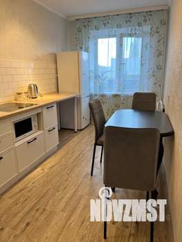 1-к квартира, посуточно, 38м2, 2/12 этаж