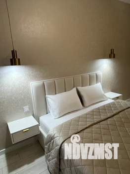 1-к квартира, посуточно, 40м2, 6/9 этаж