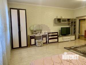 1-к квартира, на длительный срок, 50м2, 1/5 этаж