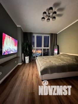 1-к квартира, посуточно, 40м2, 15/16 этаж