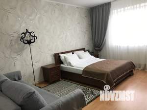 1-к квартира, посуточно, 43м2, 5/10 этаж