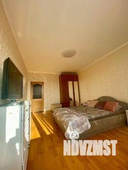 2-к квартира, посуточно, 75м2, 1/1 этаж