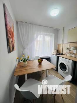 2-к квартира, посуточно, 43м2, 3/5 этаж