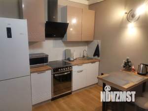 1-к квартира, посуточно, 46м2, 4/10 этаж