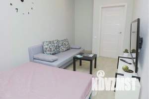 1-к квартира, посуточно, 37м2, 1/10 этаж