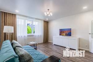 2-к квартира, посуточно, 64м2, 7/10 этаж