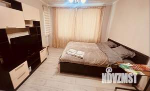 1-к квартира, посуточно, 36м2, 1/6 этаж