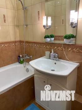 1-к квартира, посуточно, 40м2, 6/9 этаж