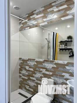 Студия квартира, посуточно, 18м2, 1/10 этаж