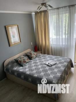 1-к квартира, посуточно, 34м2, 1/1 этаж