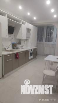 1-к квартира, посуточно, 41м2, 5/8 этаж