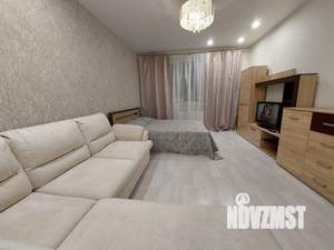 1-к квартира, посуточно, 43м2, 1/1 этаж