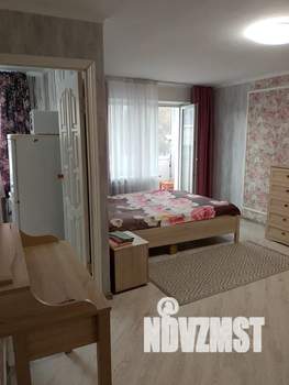 1-к квартира, посуточно, 35м2, 3/5 этаж