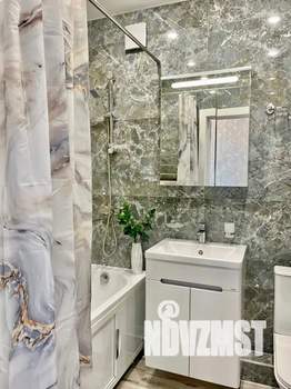 1-к квартира, посуточно, 42м2, 6/9 этаж