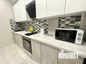 1-к квартира, посуточно, 37м2, 1/1 этаж