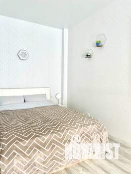 1-к квартира, посуточно, 49м2, 10/16 этаж