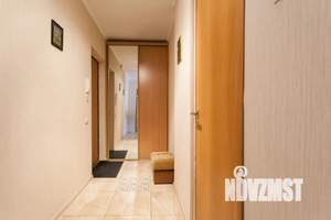 1-к квартира, посуточно, 37м2, 4/9 этаж