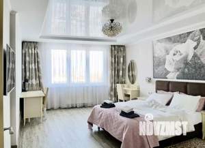 2-к квартира, посуточно, 90м2, 1/1 этаж