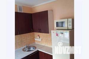 2-к квартира, посуточно, 40м2, 2/5 этаж