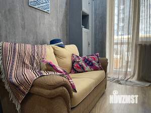 1-к квартира, посуточно, 42м2, 1/9 этаж