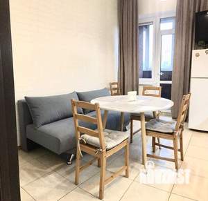 1-к квартира, посуточно, 50м2, 4/10 этаж