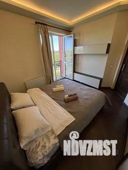 1-к квартира, посуточно, 59м2, 1/1 этаж