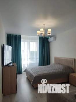 1-к квартира, посуточно, 38м2, 8/8 этаж