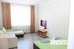 1-к квартира, посуточно, 45м2, 1/1 этаж