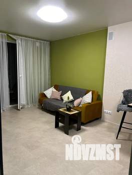 Студия квартира, посуточно, 40м2, 9/9 этаж