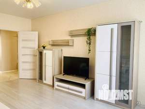 2-к квартира, посуточно, 58м2, 1/1 этаж